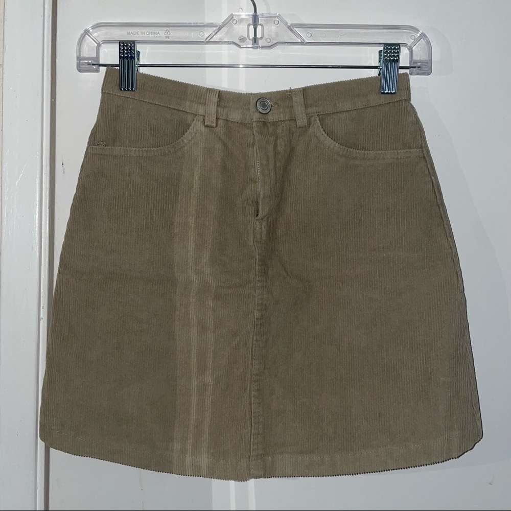 Corduroy Tan Mini Skirt 🤎